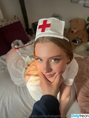  nude photo #0003