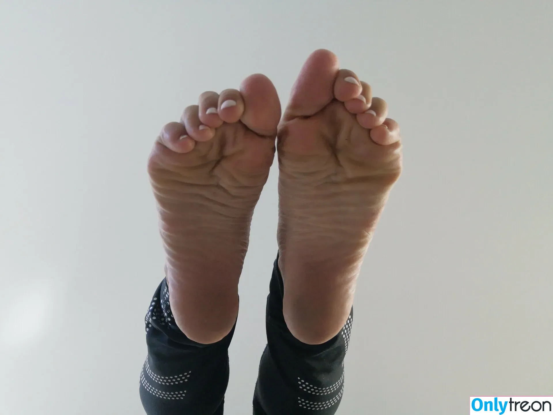 sweetfeetnz nude photo #0005 (toetally_amazed)