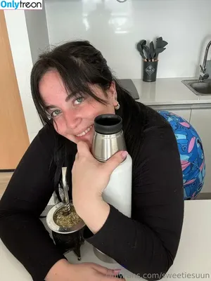 sweetiesuun / onlylatinafans nude photo #0187