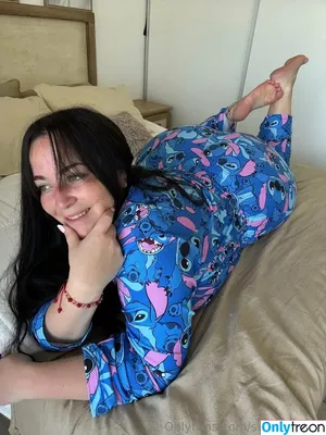 sweetiesuun / onlylatinafans nude photo #0193