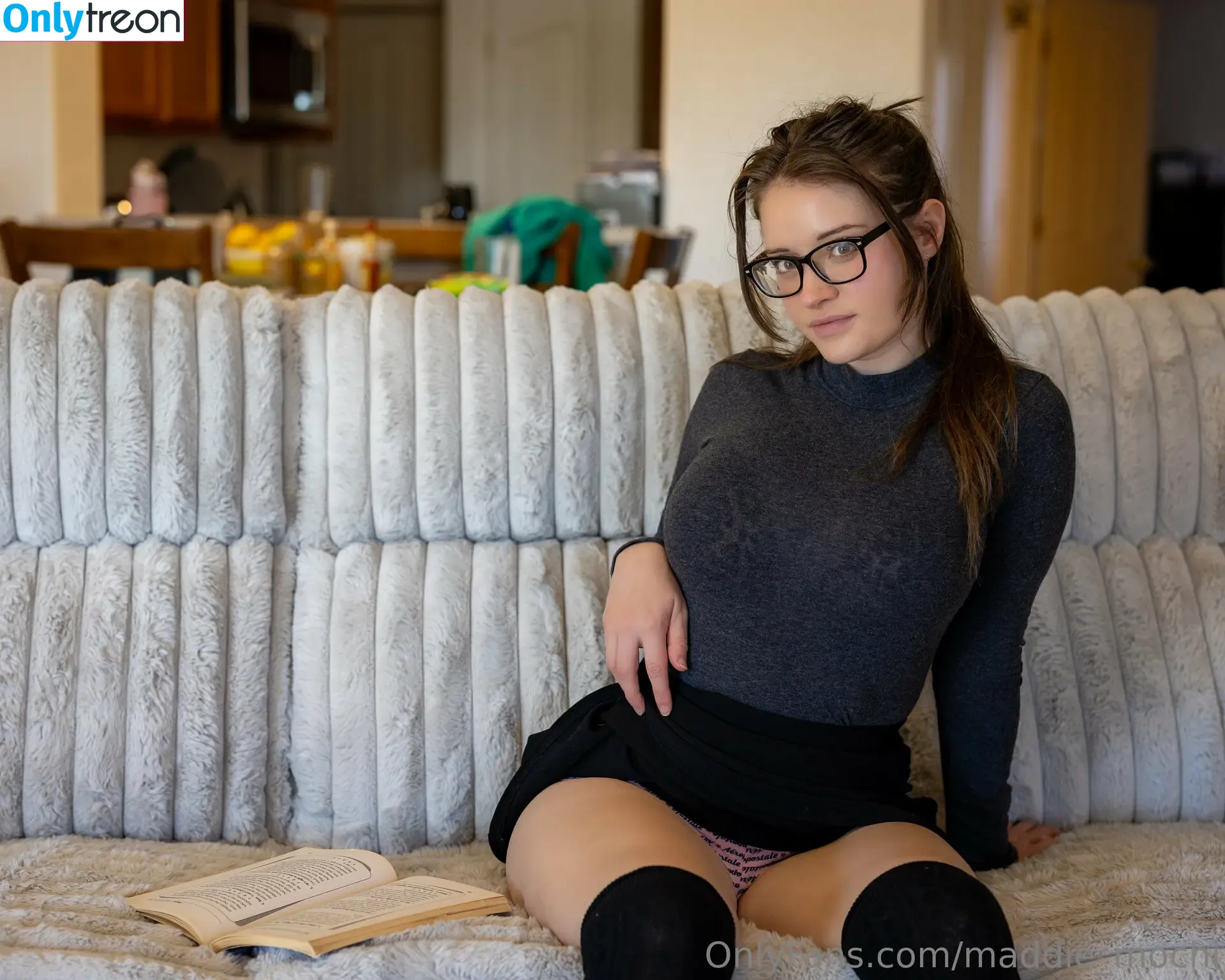 SweetSaffy nude photo #0029 (SweeetSaffy / Sweet_pea_bun_bun / pixel_livie)