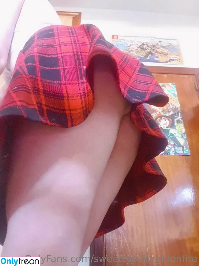 sweettybabygirlonfire nude photo #0024 (ieatmypancakeswithaspoon)
