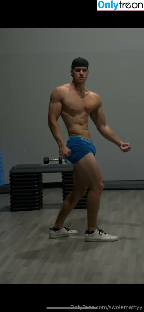 swolemattyy голая photo #0123 (swolemattyy)