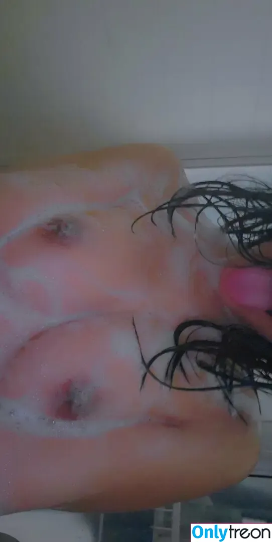 sxbuys nude photo #0004 (quipyd / sxubys / xoveyn)