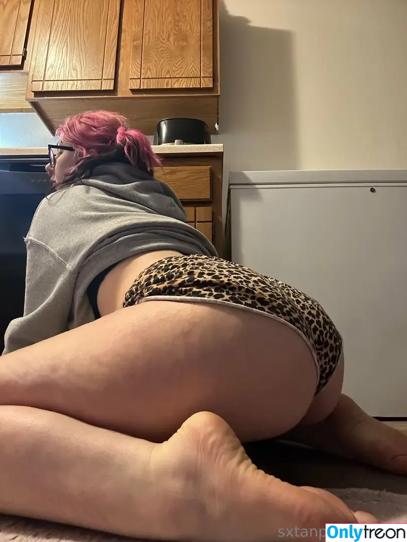 sxtanprincesss nude photo #0101 (sxtans_prxncess)