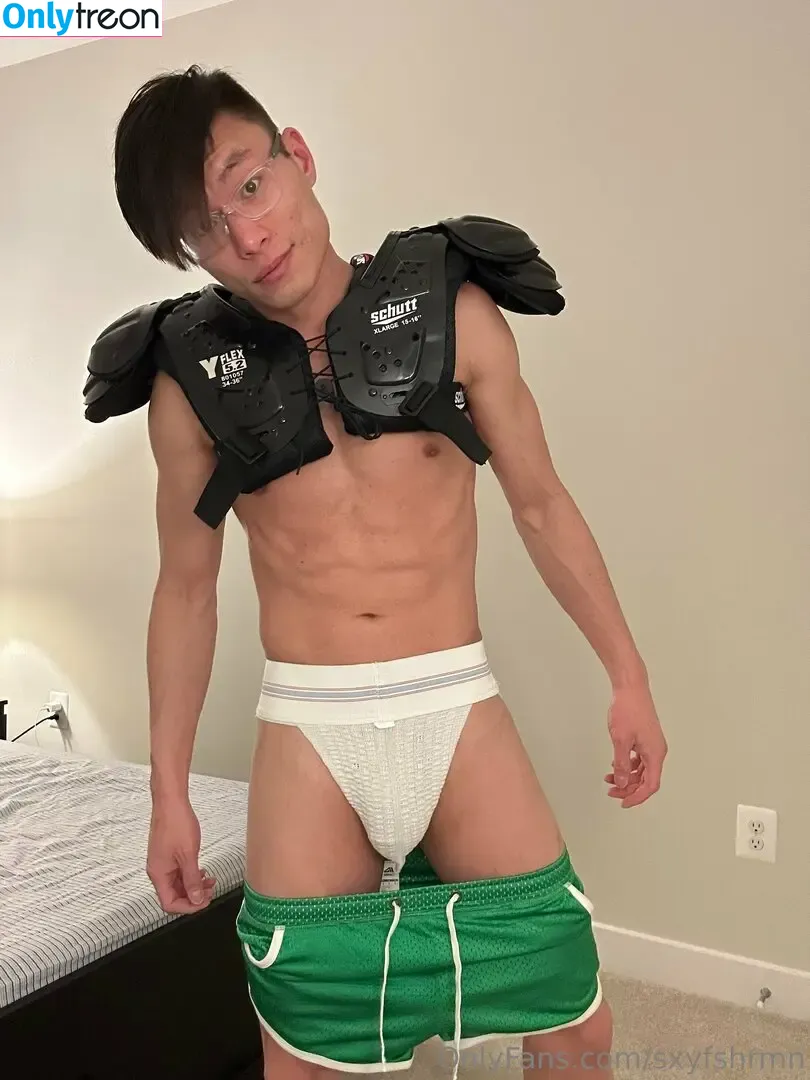 sxyfshrmn nude photo #0019 (sxrxhfxn)