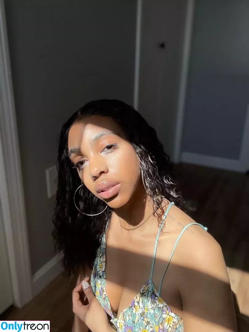 Sydney Celeste nude photo #0091 (_thesydneyc / _xosydc_ / sydneyce)