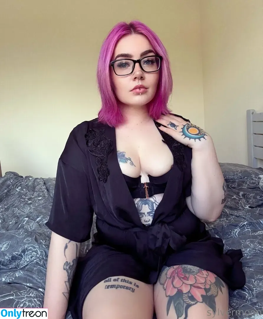 sylvermoon nude photo #0462 (sylver.moon)