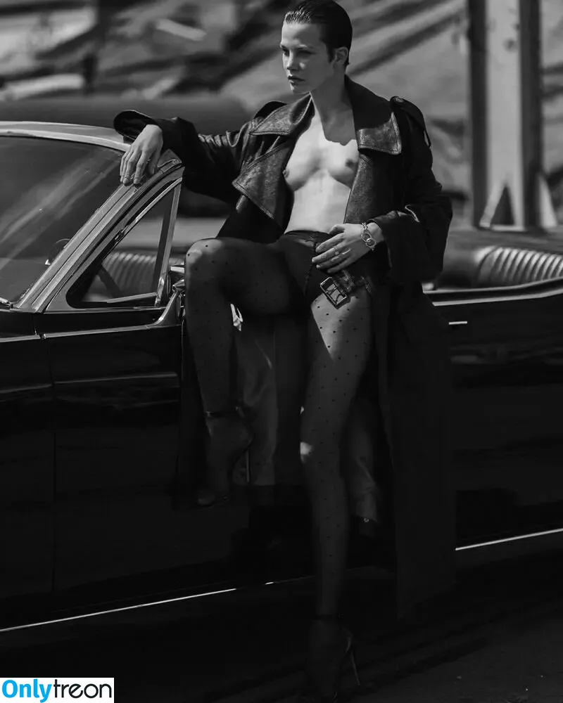 Sylvia Hoeks nude photo #0049 (sylviahoeks)