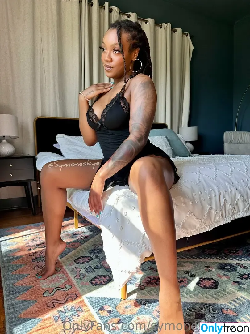 symoneskyefree nude photo #0053 (symoneskye_)