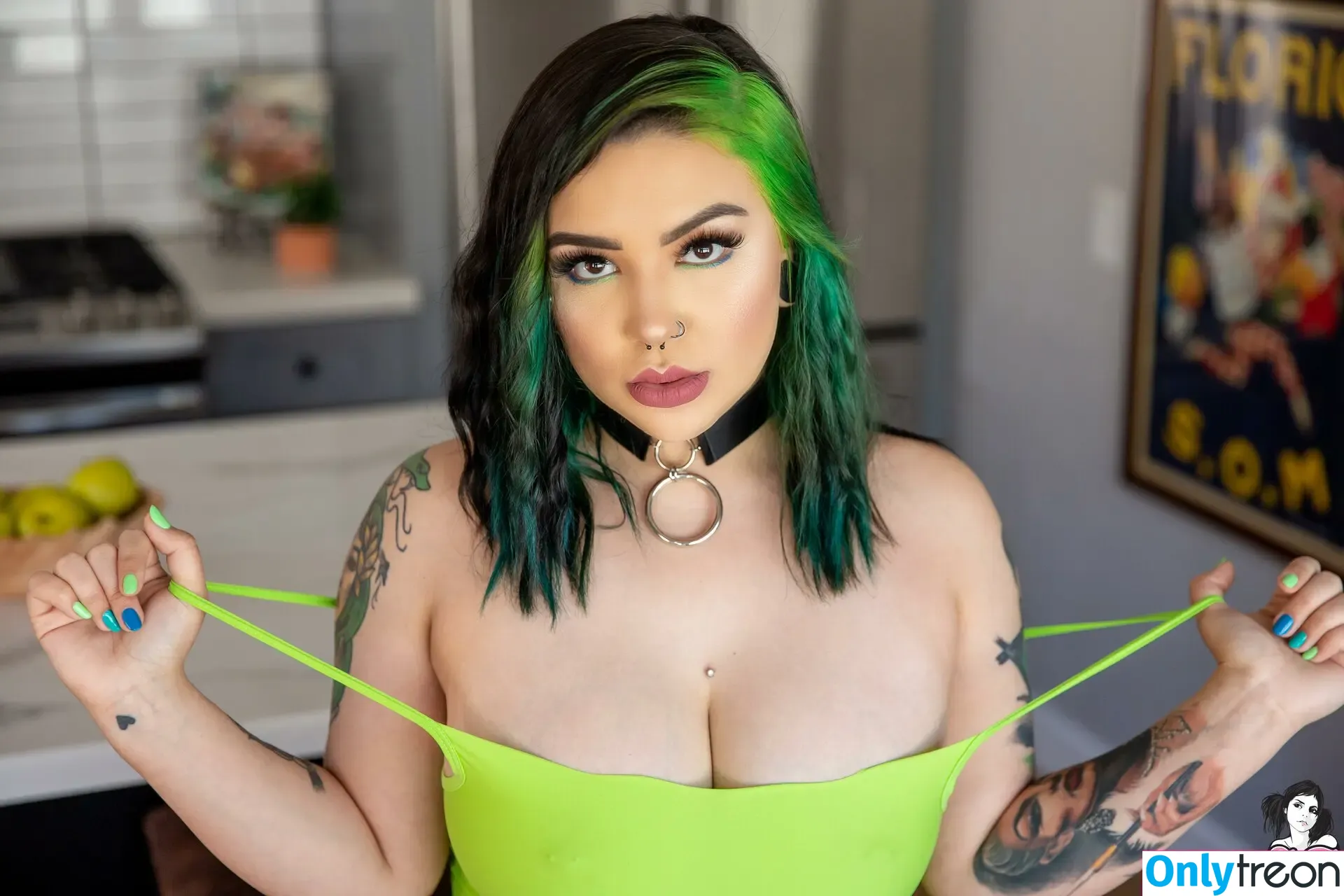 Synthee nude photo #0011 (Synthee)