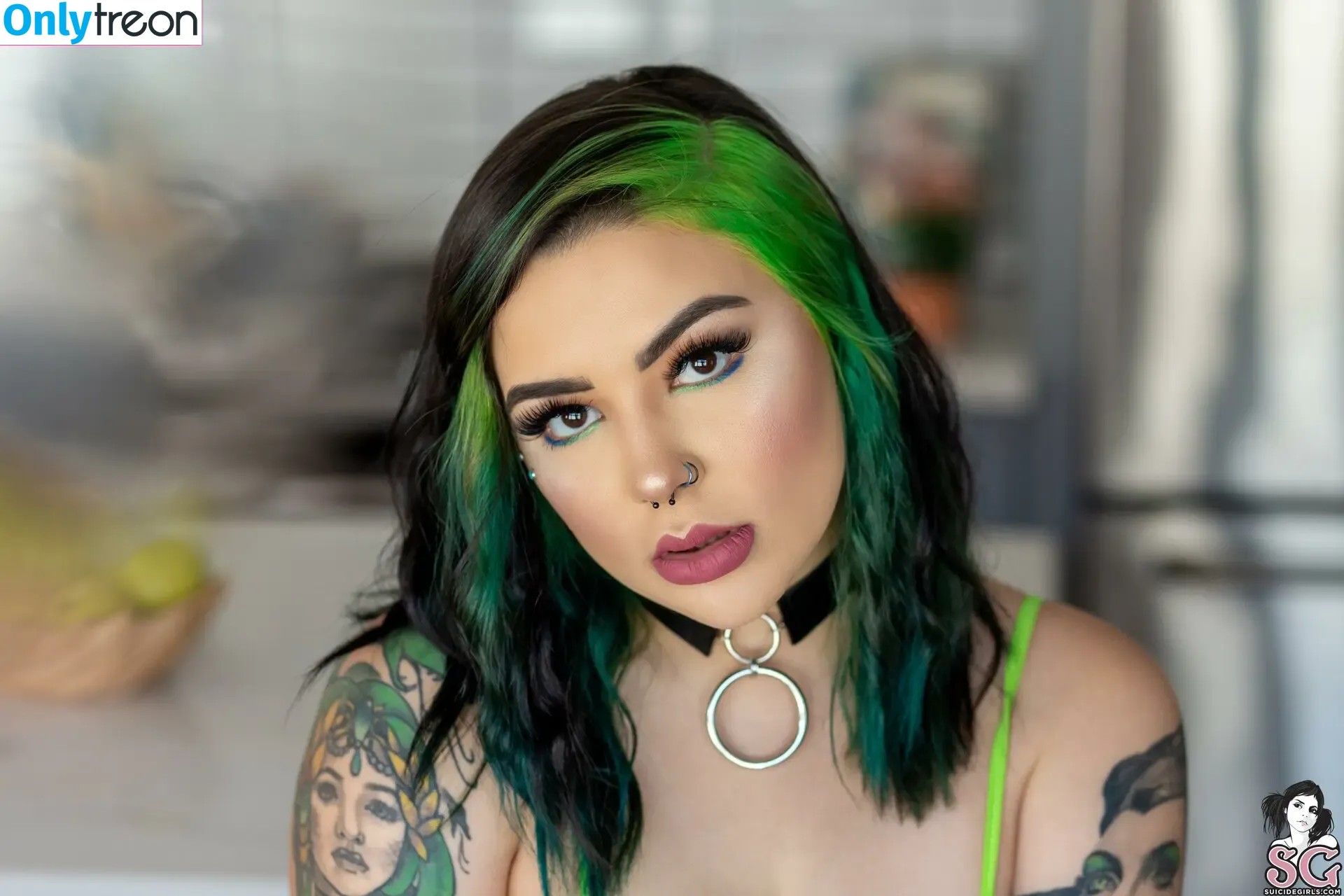 Synthee nude photo #0017 (Synthee)