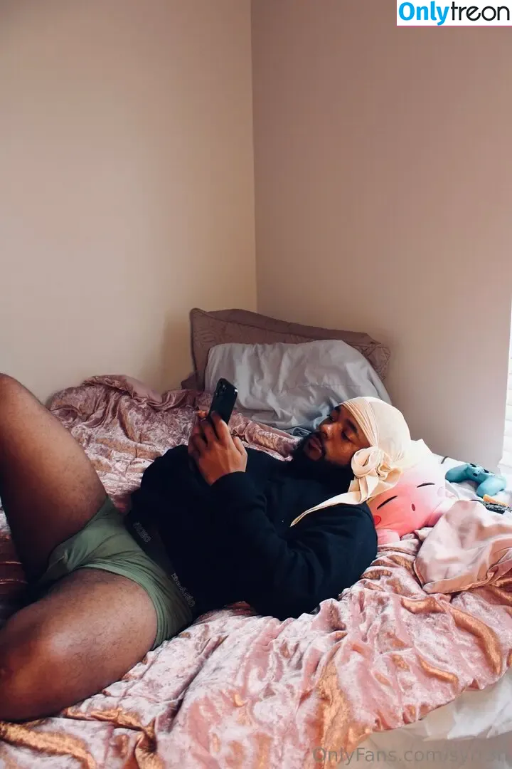 syrr3n nude photo #0039 (syrr3n)