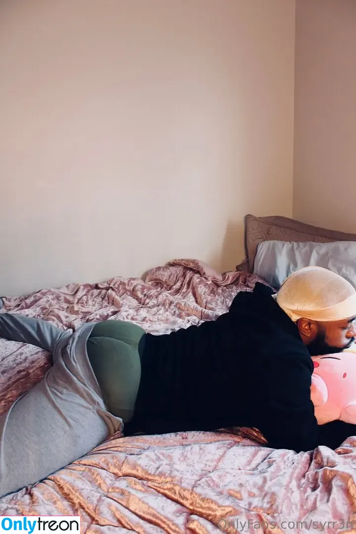 syrr3n nude photo #0041 (syrr3n)