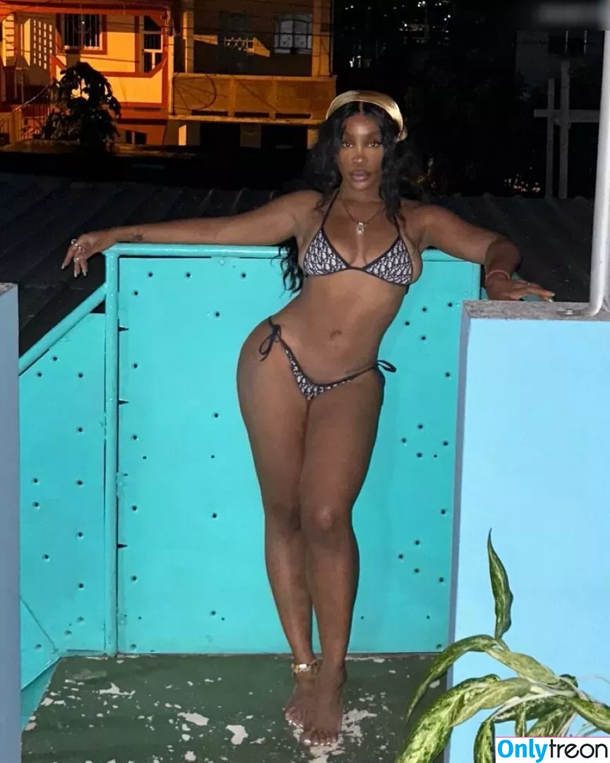 SZA nude photo #0244 (Solana Rowe / thejad3x)