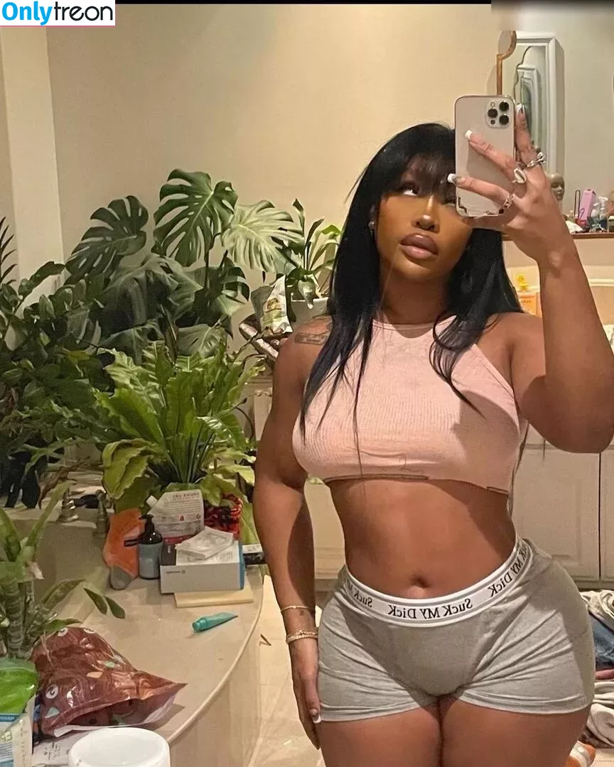 SZA nude photo #0255 (Solana Rowe / thejad3x)