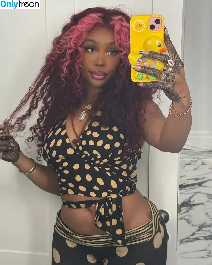 SZA nude photo #0365 (Solana Rowe / thejad3x)