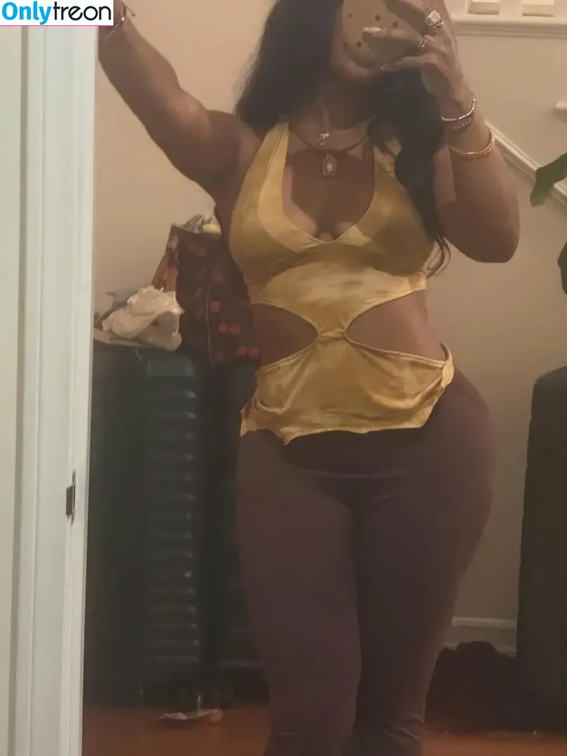 SZA nude photo #0438 (Solana Rowe / thejad3x)