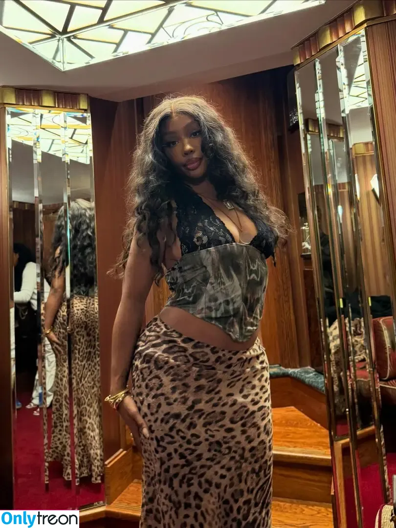 SZA nude photo #0441 (Solana Rowe / thejad3x)