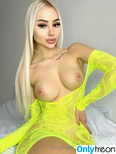 t.megan nude photo #0206 (theestallion)