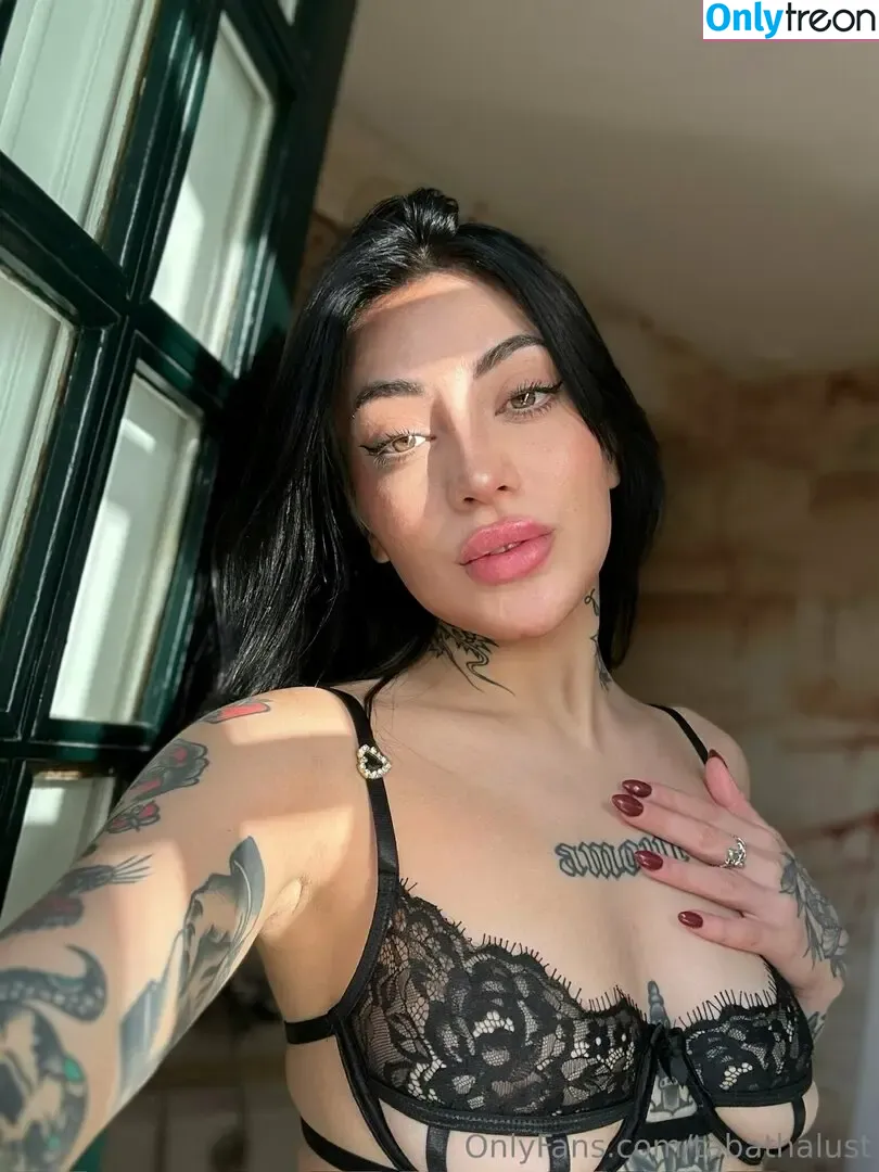 tabathalust nude photo #0017 (tabathalust)