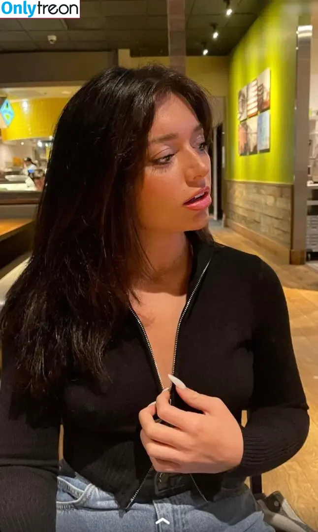 Tabitha Swatosh nude photo #0085 (tabithaswatosh)