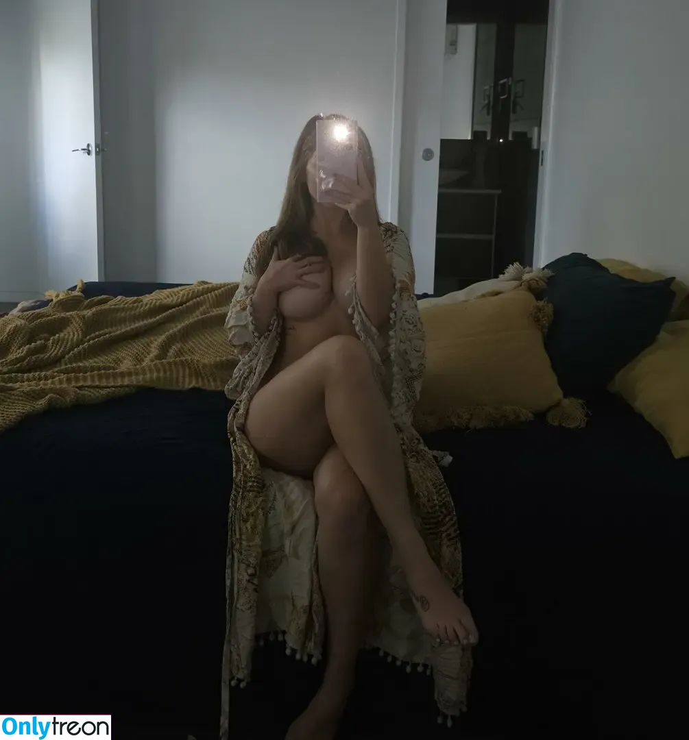 Tahneemonique nude photo #0014 (tahneemonique_)