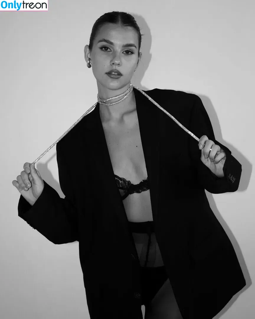 Taisiya nude photo #0011 (Tayakoz / taisiamodel / tayakoz_)