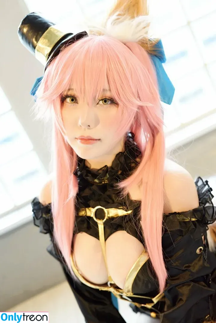 Takomayuyi nude photo #0160 (takochabuu)
