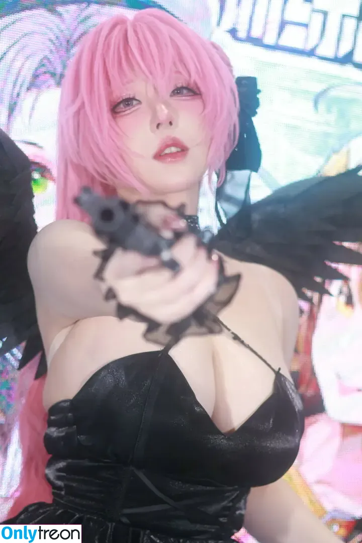 Takomayuyi nude photo #0871 (takochabuu)