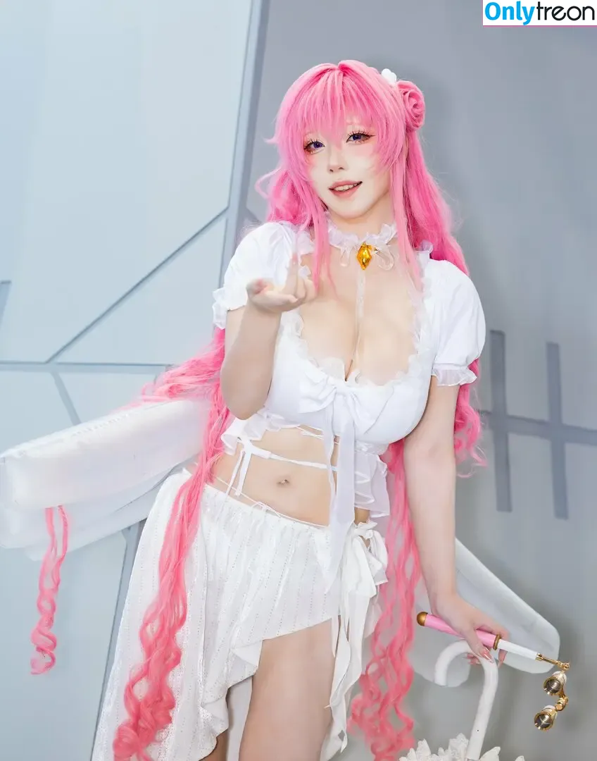 Takomayuyi nude photo #1044 (takochabuu)