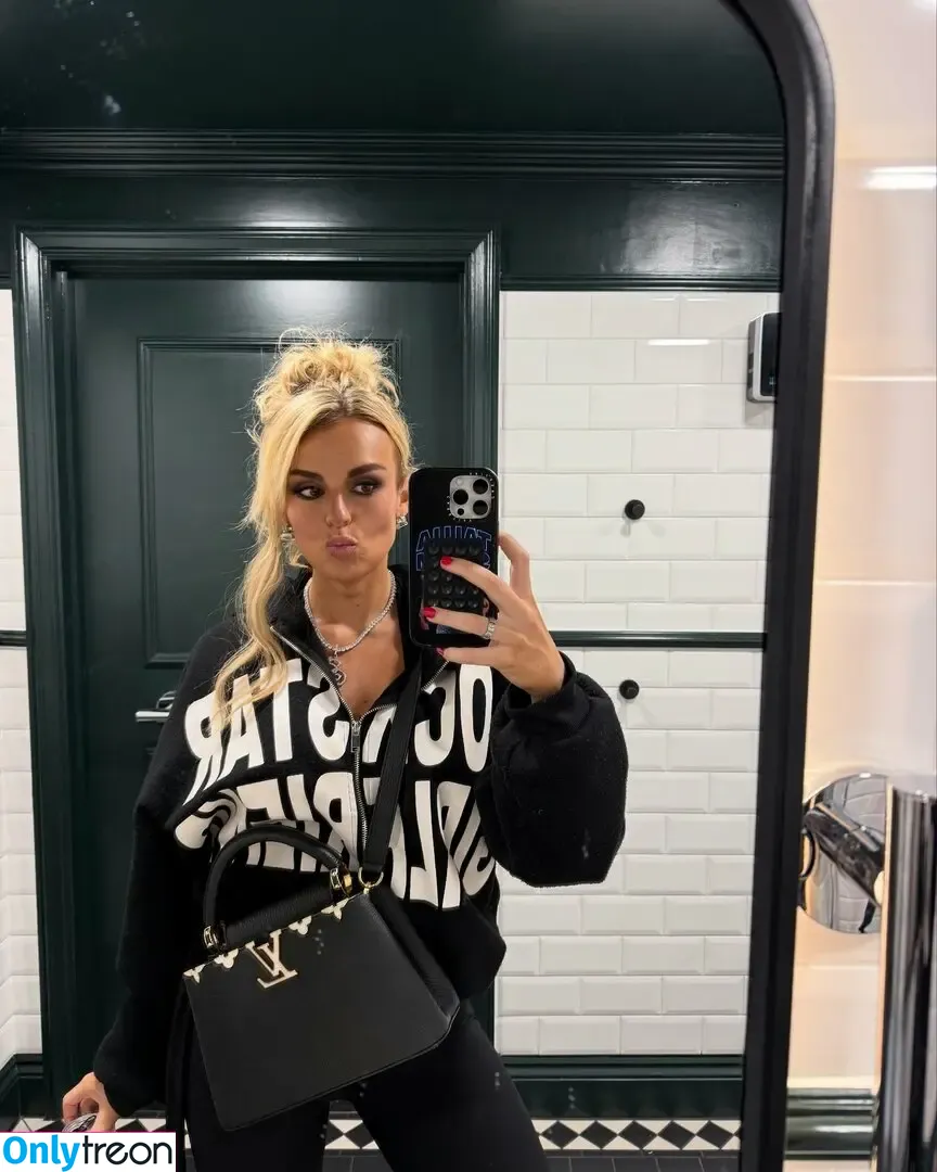 Tallia Storm nude photo #2644 (talliastorm)