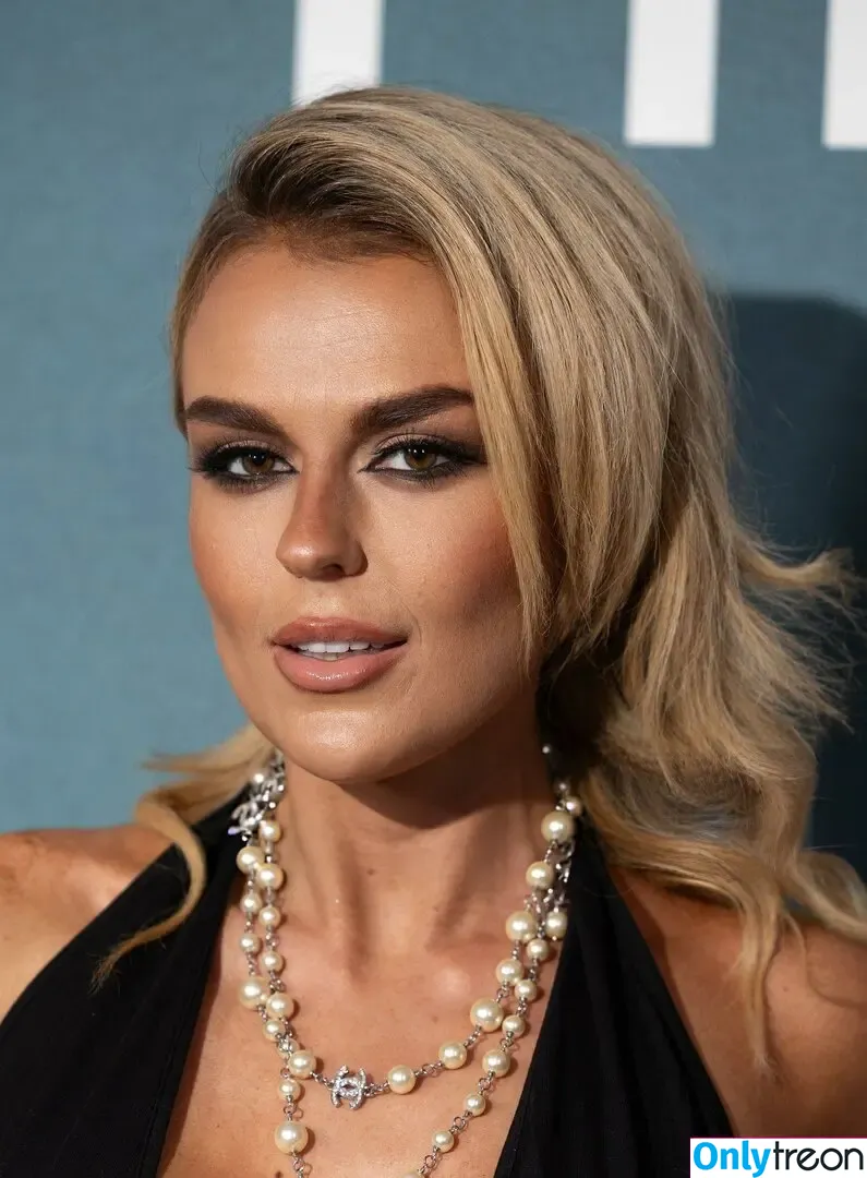 Tallia Storm nude photo #2671 (talliastorm)