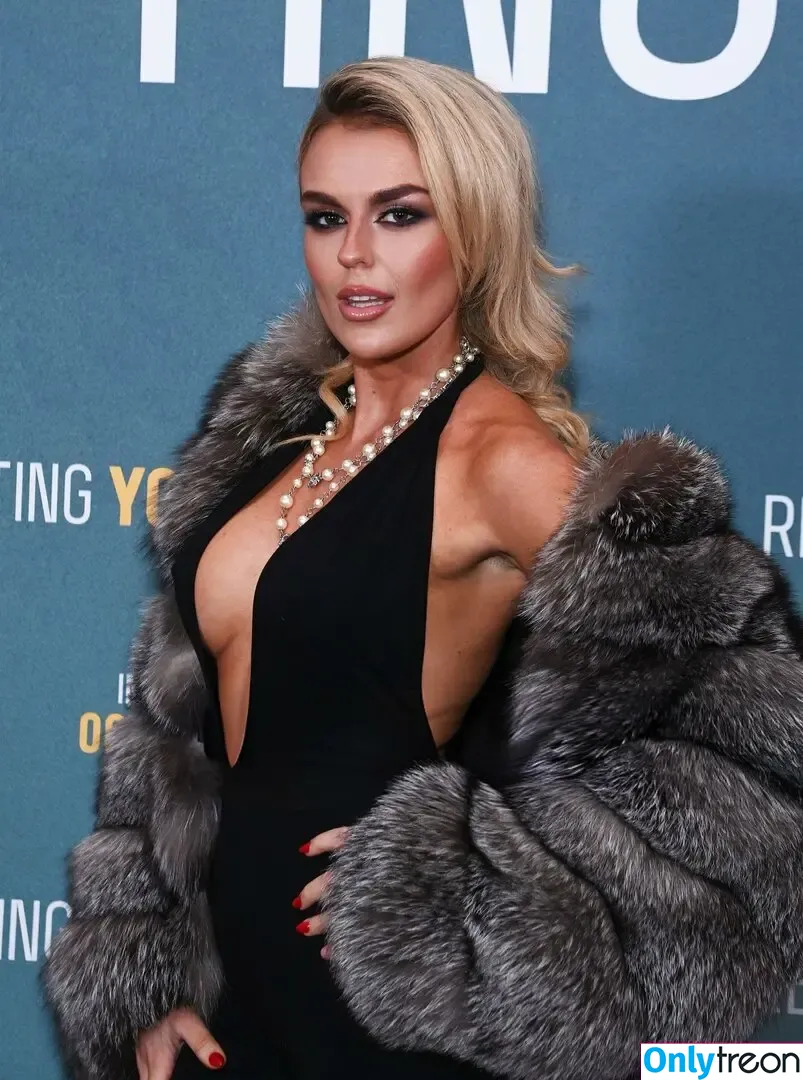 Tallia Storm nude photo #2674 (talliastorm)