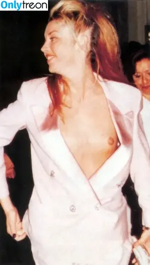 Tamara Beckwith / ttpetals nude photo #0023