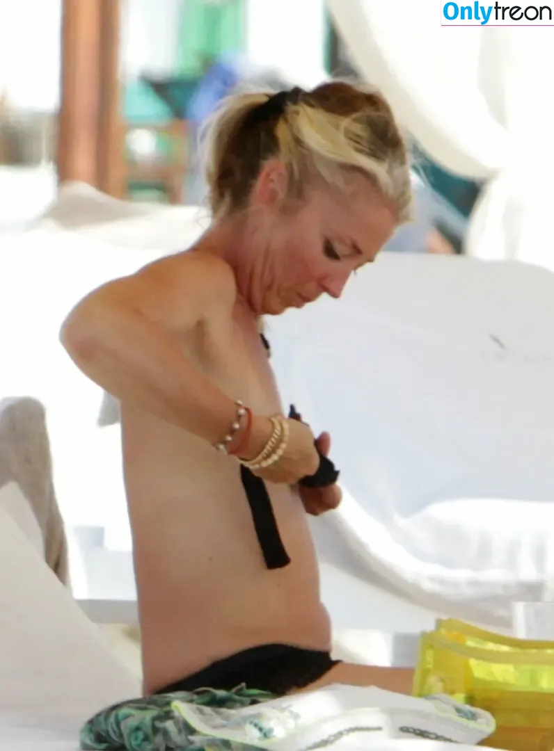 Tamara Beckwith голая photo #0013 (ttpetals)