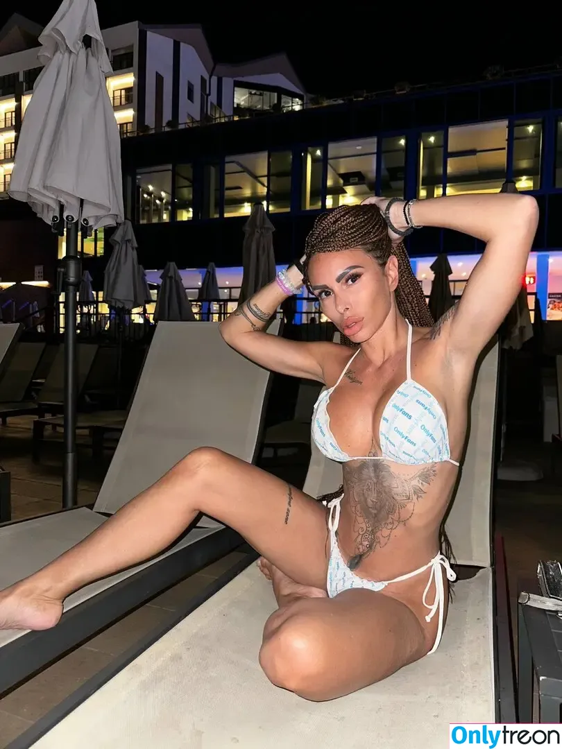 Tamara Radmilovic nude photo #0008 (Malla_tacca / Mallatacca / tamararadmilov3)