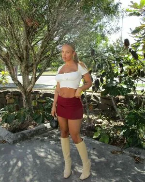 Tammy Hembrow / tammyhembrow nude photo #0069