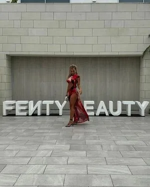 Tammy Hembrow / tammyhembrow nude photo #0110