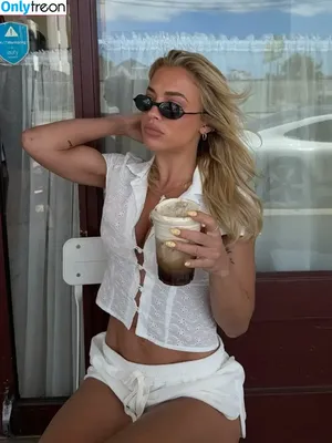 Tammy Hembrow / tammyhembrow nude photo #0682
