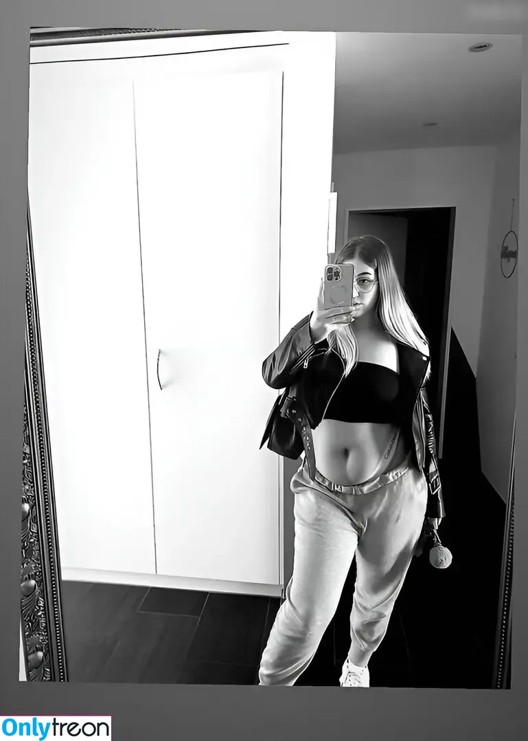 Tamytationofficial nude photo #0008 (Tamytationofficial)