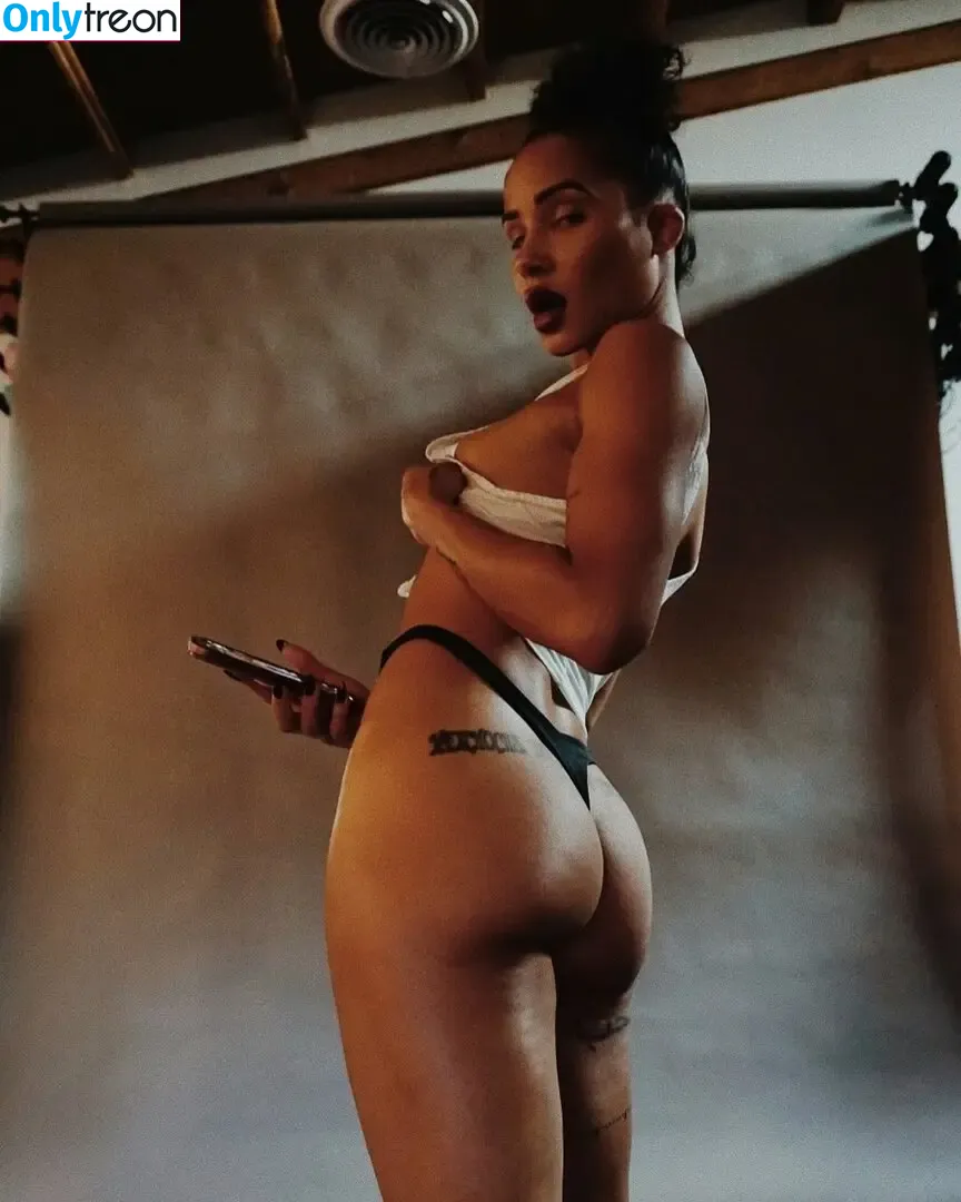 Tanaya Henry nude photo #0089 (tanayahenry)