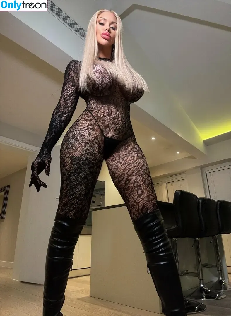 taniaamazon nude photo #0117 (djtaniaamazon)