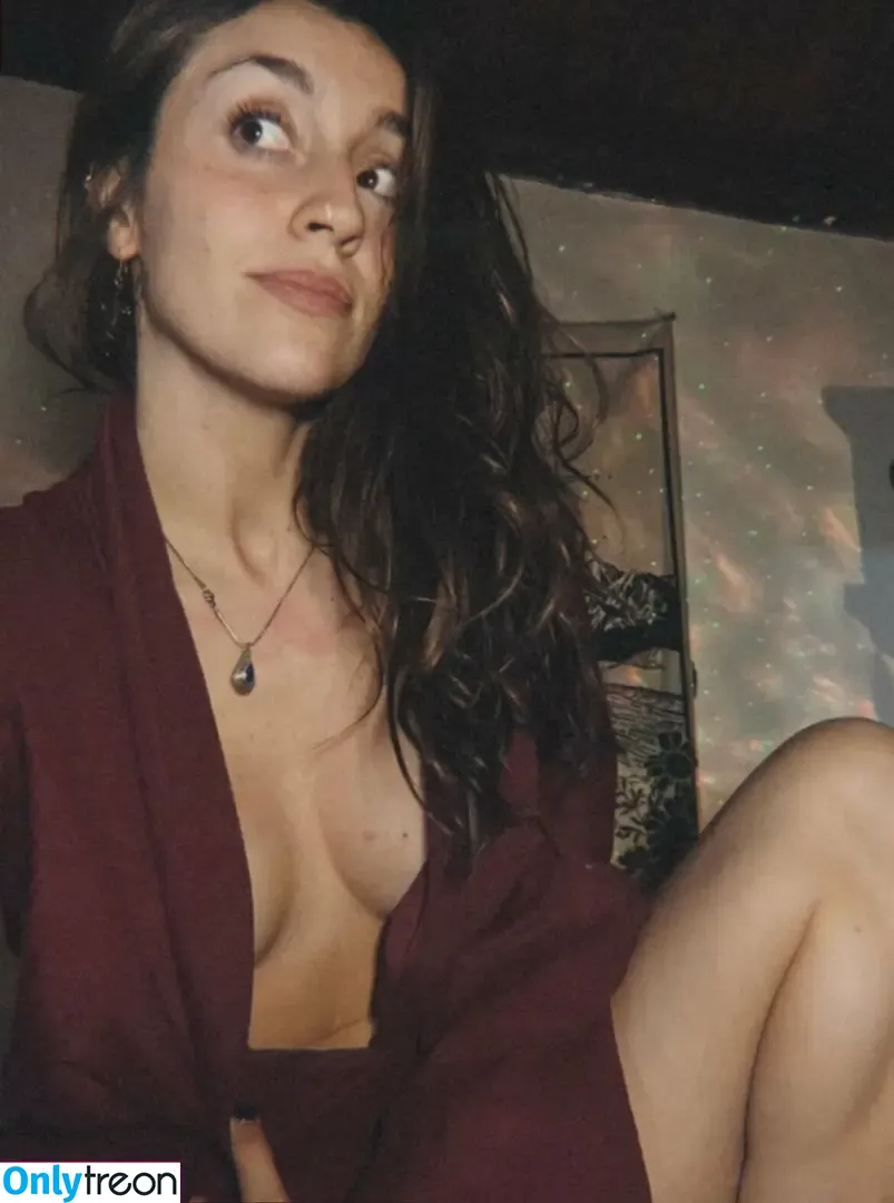taniabrujita nude photo #0004 (taniabrujita)