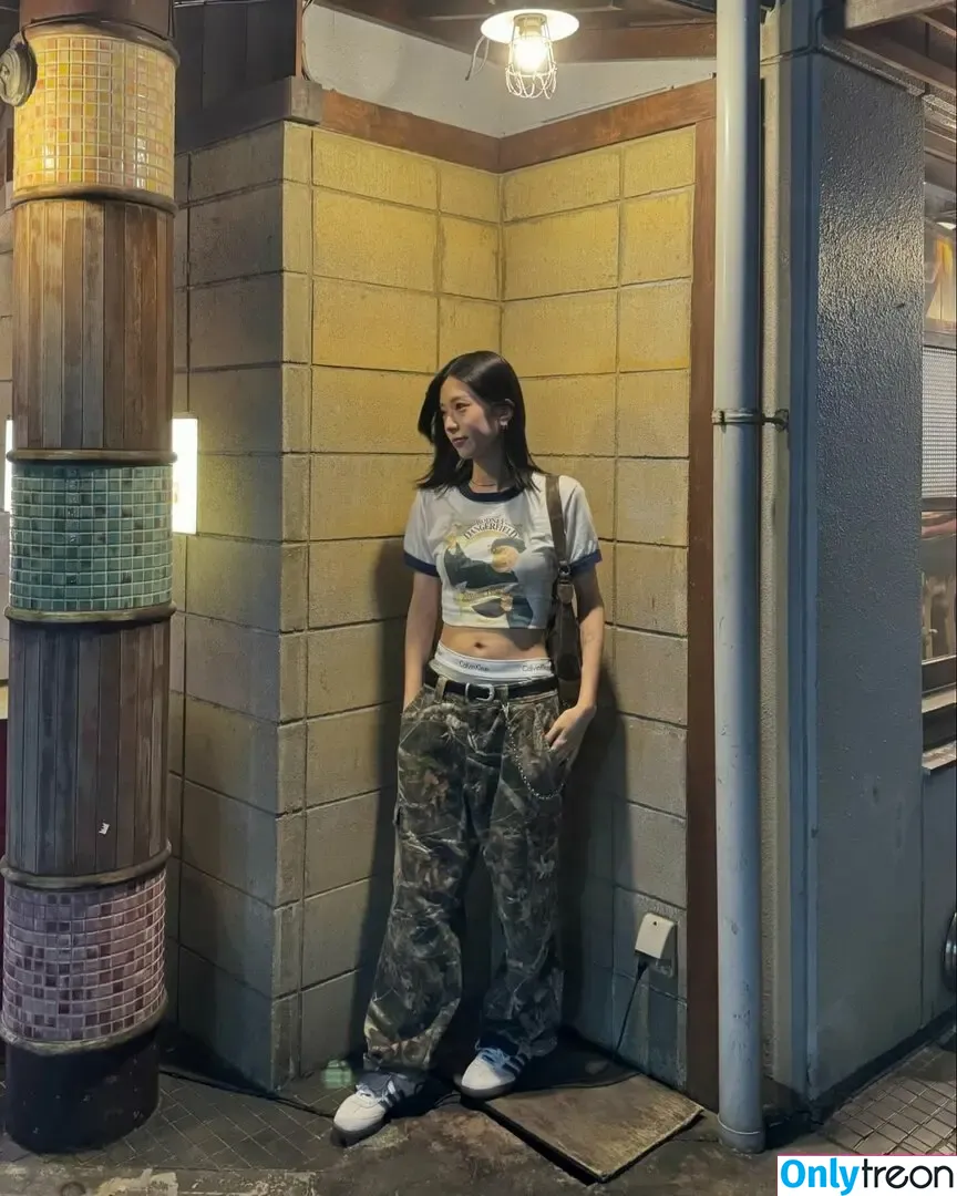 Tanifuji Rina nude photo #0006 (shisha_ri_vintage)
