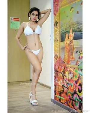 tanupriya / Sexysoul_4ever / tanupriya_4ever / tanupriya_official nude photo #0064