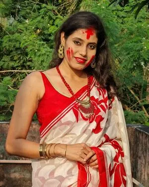 tanupriya / Sexysoul_4ever / tanupriya_4ever / tanupriya_official nude photo #0102