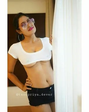 tanupriya / Sexysoul_4ever / tanupriya_4ever / tanupriya_official nude photo #0316