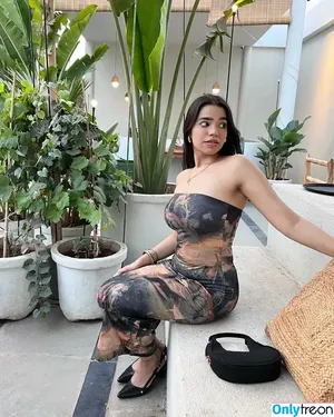 Tanya Khanna / tanyakhannaa nude photo #0003