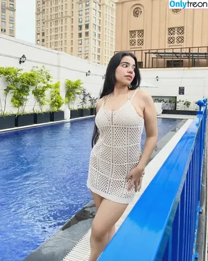 Tanya Khanna / tanyakhannaa nude photo #0029